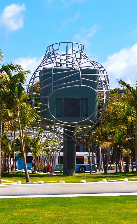 Audio video and lighting systems supporting immersive entertainment venues